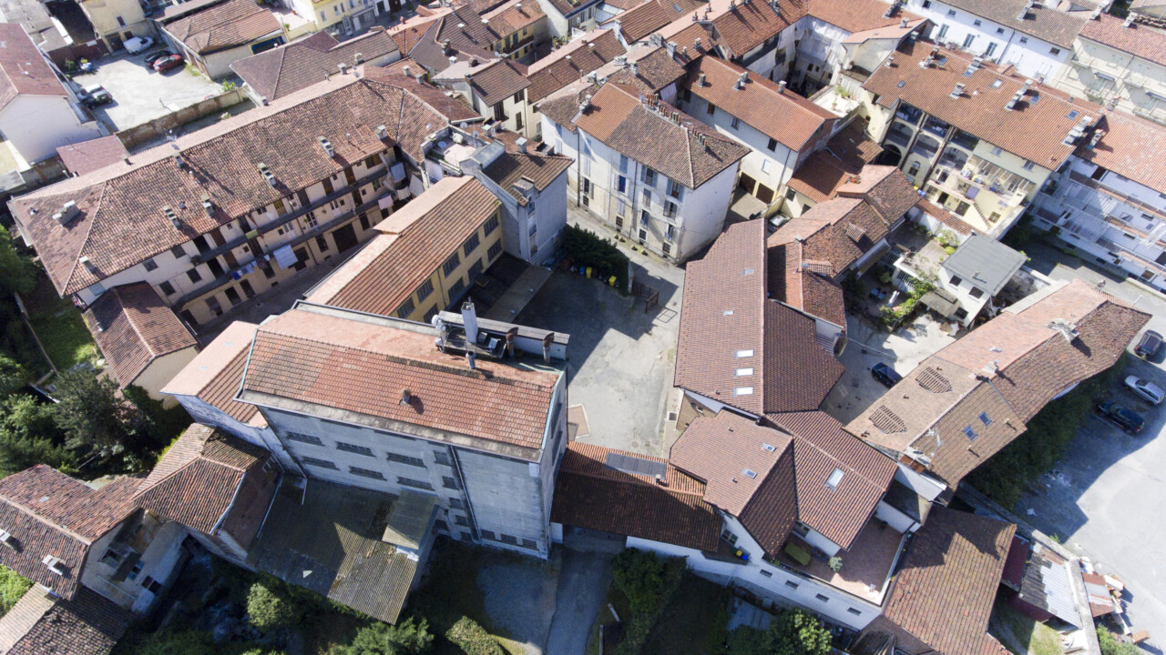 Venaria Edificio in vendita Vista Reggia